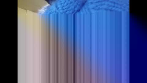 Snapshot of sweaterboy666 chatting on 12-04-25, 01:48 sweaterboy666 online show from 12-04-25, 01:48