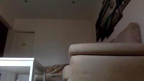 Snapshot of swee788485 chatting on 10-25-25, 07:16 ALBA online show from 10-25-25, 07:16