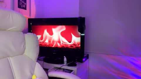 Snapshot of sweeetbabyy22 chatting on 07-23-26, 01:58 Valeria online show from 07-23-26, 01:58