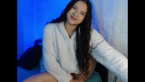 Jolie online show from 06-10-26, 07:40