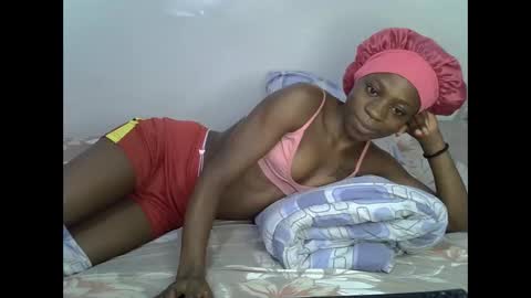 Snapshot of sweest_caster chatting on 05-31-26, 10:33 Sweetest doll online show from 05-31-26, 10:33