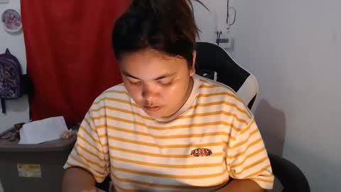 Snapshot of sweet_69ally chatting on 12-19-25, 11:28 ally online show from 12-19-25, 11:28