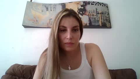 Snapshot of sweet__alana chatting on 01-24-25, 06:56 Sweet alana online show from 01-24-25, 06:56