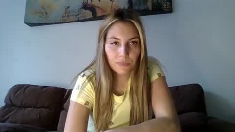 Snapshot of sweet__alana chatting on 01-29-25, 09:39 Sweet alana online show from 01-29-25, 09:39