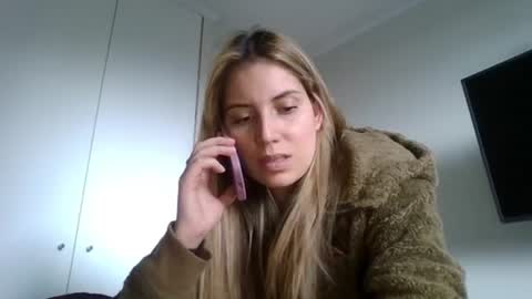 Snapshot of sweet__alana chatting on 10-03-25, 07:00 Sweet alana online show from 10-03-25, 07:00