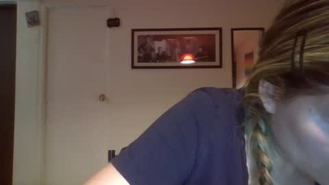Snapshot of sweet__alana chatting on 10-17-25, 12:01 Sweet alana online show from 10-17-25, 12:01