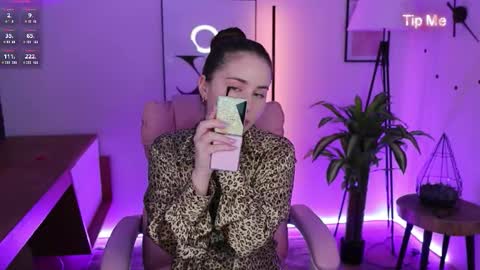 Sweet  Amily online show from 11-22-25, 07:40