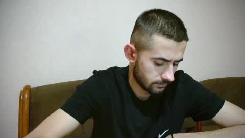 Snapshot of sweet__daddy8 chatting on 12-09-24, 06:14 BredEmiliya online show from 12-09-24, 06:14