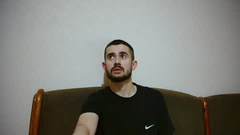 Snapshot of sweet__daddy8 chatting on 12-13-24, 07:32 BredEmiliya online show from 12-13-24, 07:32