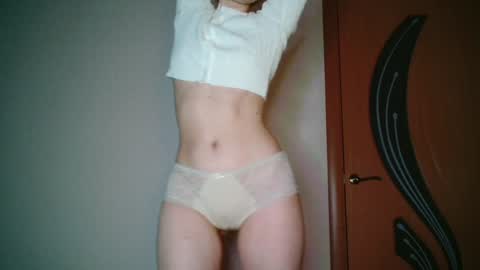 Snapshot of sweet__daddy8 chatting on 12-23-24, 11:39 BredEmiliya online show from 12-23-24, 11:39