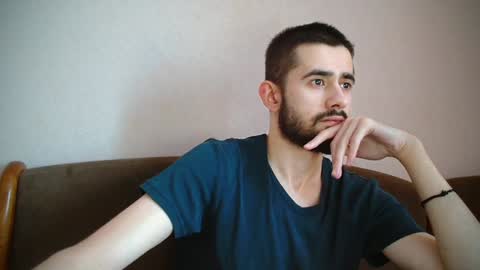 Snapshot of sweet__daddy8 chatting on 12-27-24, 08:24 BredEmiliya online show from 12-27-24, 08:24