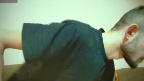 Snapshot of sweet__daddy8 chatting on 01-11-25, 02:58 BredEmiliya online show from 01-11-25, 02:58