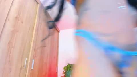 Snapshot of sweet__little_doll chatting on 10-09-25, 09:40 LISSA online show from 10-09-25, 09:40