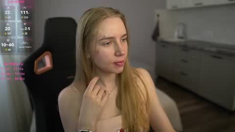Snapshot of sweet__michelle chatting on 06-17-26, 08:50 Michelle online show from 06-17-26, 08:50