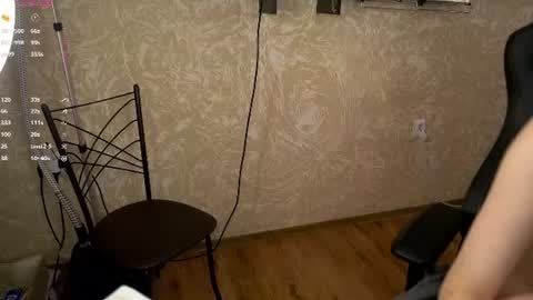 Snapshot of sweet__michelle chatting on 07-15-26, 06:18 Michelle online show from 07-15-26, 06:18