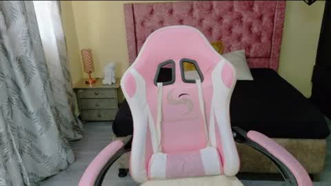Snapshot of sweet__thang chatting on 07-03-26, 06:58 sweet__thang online show from 07-03-26, 06:58