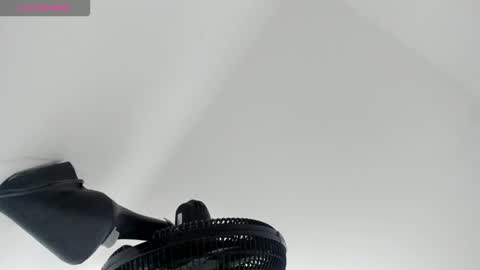 Vanessa online show from 09-16-25, 02:45