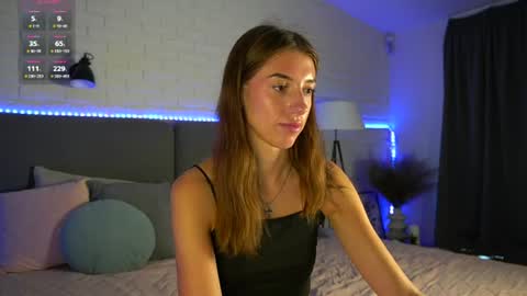 sweet__vikki online show from 07-14-26, 05:34