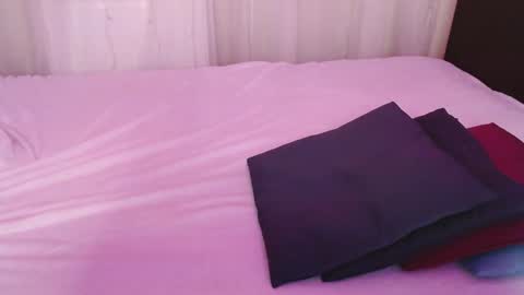 Snapshot of sweet_alica15 chatting on 12-18-24, 07:30 Alice online show from 12-18-24, 07:30