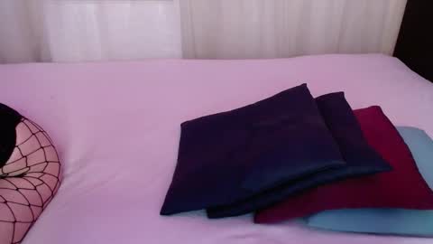 Snapshot of sweet_alica15 chatting on 09-12-25, 06:52 Alice online show from 09-12-25, 06:52