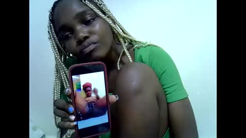 Snapshot of sweet_aly1 chatting on 06-07-26, 10:02 Alice online show from 06-07-26, 10:02