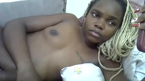 Snapshot of sweet_aly1 chatting on 06-27-26, 12:22 Alice online show from 06-27-26, 12:22
