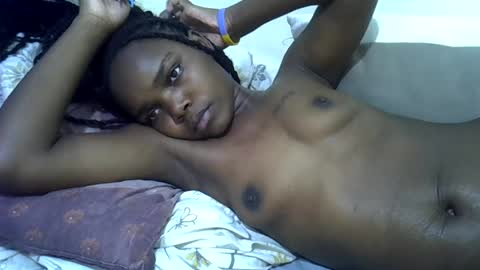Snapshot of sweet_aly1 chatting on 07-15-26, 12:16 Alice online show from 07-15-26, 12:16