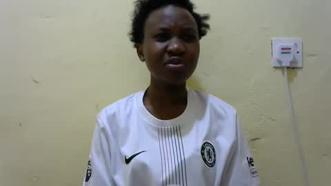 Silvia online show from 10-19-25, 11:00