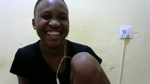 Silvia online show from 11-24-25, 10:53