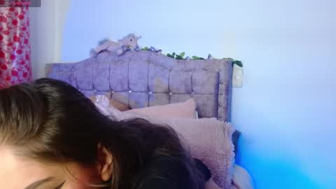 Snapshot of sweet_anllela chatting on 12-21-24, 11:11 Sthefany Lauren Independent Model online show from 12-21-24, 11:11