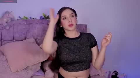 Snapshot of sweet_anllela chatting on 11-08-25, 03:18 Sthefany Lauren Independent Model online show from 11-08-25, 03:18