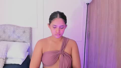 Asheley online show from 10-15-25, 03:39