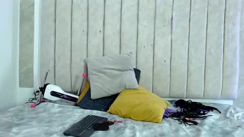 Snapshot of sweet_ayshel chatting on 02-01-25, 04:44 sweet Ayshel online show from 02-01-25, 04:44