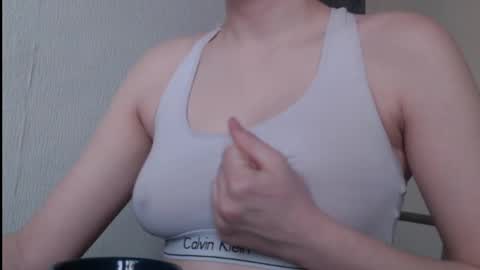 Snapshot of sweet_baby_kate chatting on 02-24-25, 06:27 Kate and Erica online show from 02-24-25, 06:27