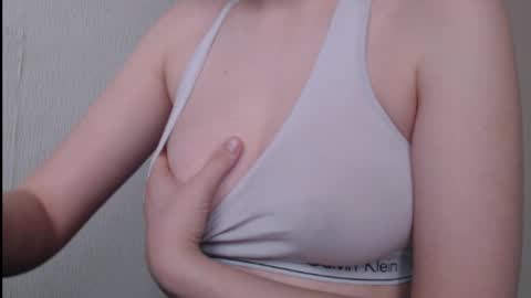 Snapshot of sweet_baby_kate chatting on 03-03-25, 06:48 Kate and Erica online show from 03-03-25, 06:48