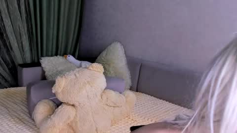 Alice online show from 04-02-26, 04:04