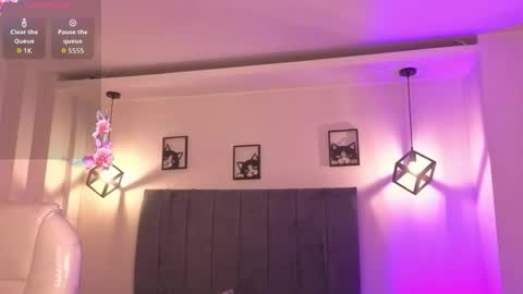 Snapshot of sweet_bellaa_ chatting on 05-14-26, 04:19 Bella online show from 05-14-26, 04:19
