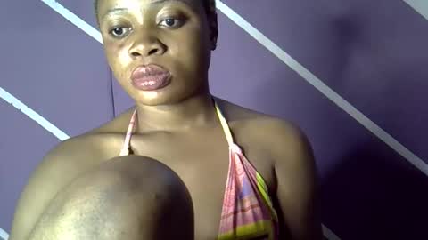 Snapshot of sweet_berry31 chatting on 10-01-25, 02:17 baby girl online show from 10-01-25, 02:17