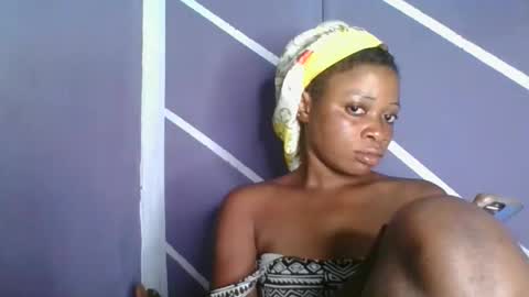 Snapshot of sweet_berry31 chatting on 10-26-25, 11:38 baby girl online show from 10-26-25, 11:38