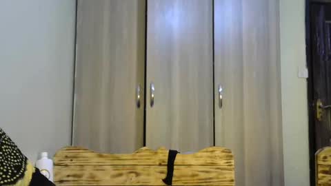 Ocean  online show from 10-21-25, 03:51