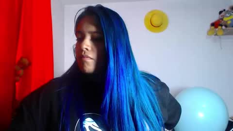 Snapshot of sweet_bubblee chatting on 02-18-26, 02:46 Bubbles online show from 02-18-26, 02:46