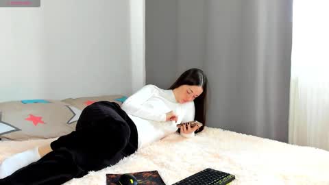 Christina online show from 11-02-25, 09:00