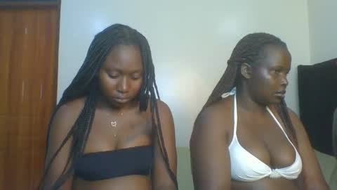 Camila online show from 10-22-25, 10:31