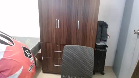 sweet_cassyxx online show from 03-14-26, 01:38