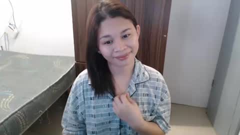 sweet_cassyxx online show from 04-13-26, 12:10