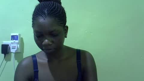 Snapshot of sweet_cherie1 chatting on 06-23-26, 07:17 sweet_cherie1 online show from 06-23-26, 07:17