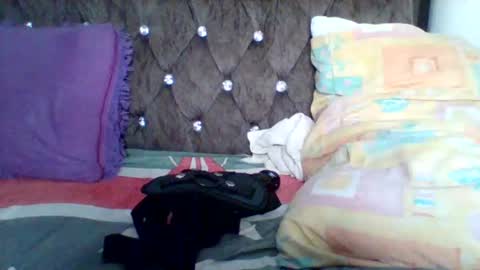 Snapshot of sweet_cherry007 chatting on 10-01-25, 04:46 sweet_cherry007 online show from 10-01-25, 04:46