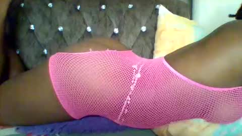 Snapshot of sweet_cherry007 chatting on 10-12-25, 05:01 sweet_cherry007 online show from 10-12-25, 05:01