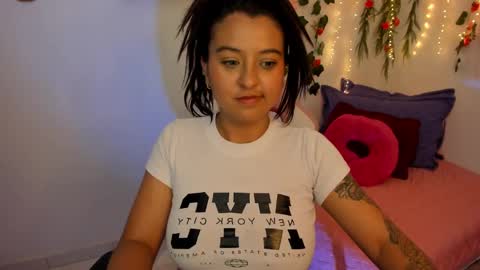 Chloe online show from 01-28-25, 11:07