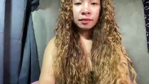 Snapshot of sweet_daisy04 chatting on 03-08-26, 05:39 Daisy online show from 03-08-26, 05:39